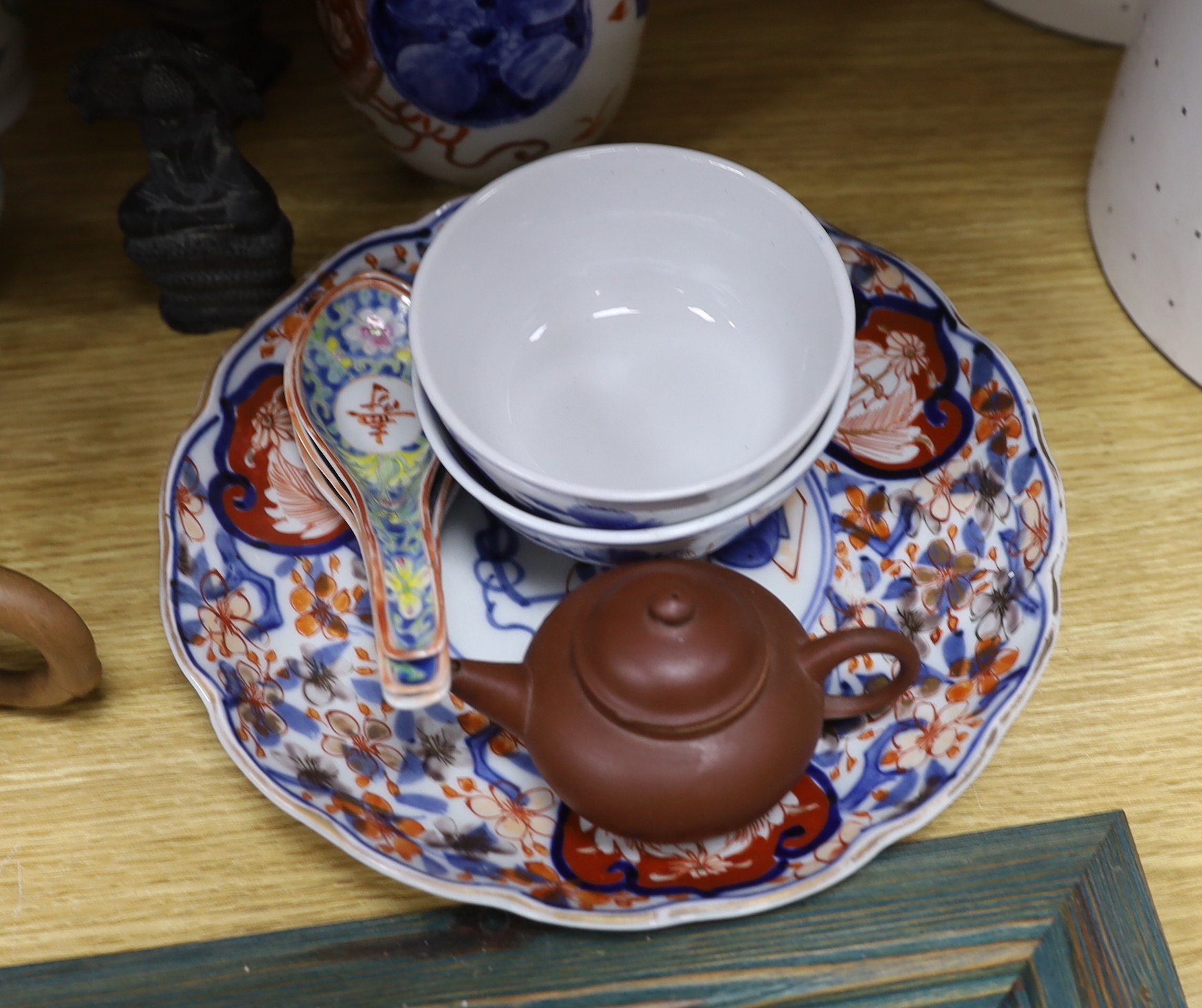 A quantity of mixed Chinese porcelain etc